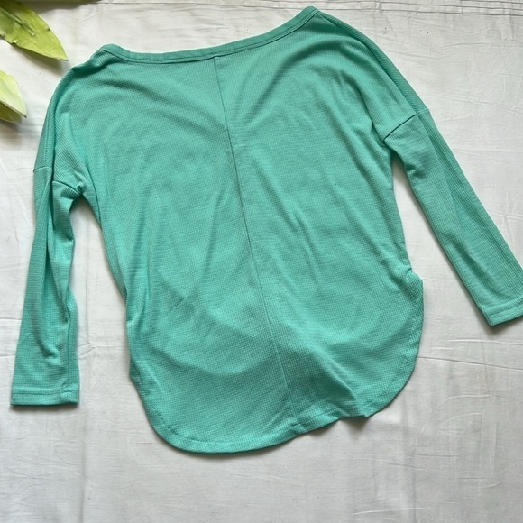 Waffle Knit Button Up Top - Picture 6 of 7